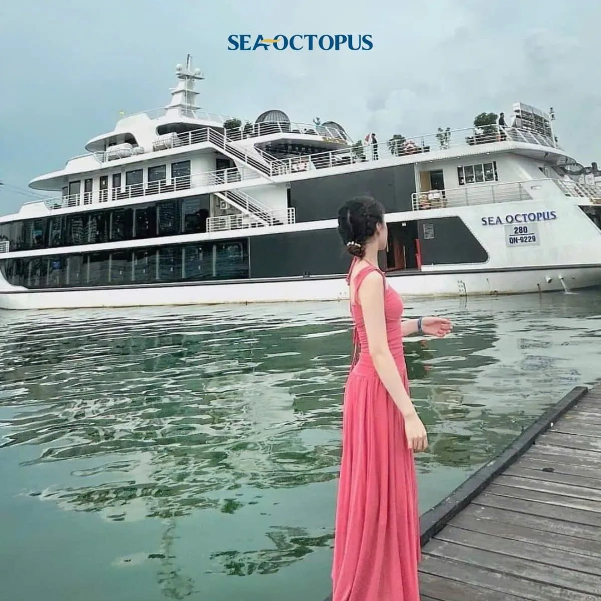 Sea Octopus Halong Cruise · 11