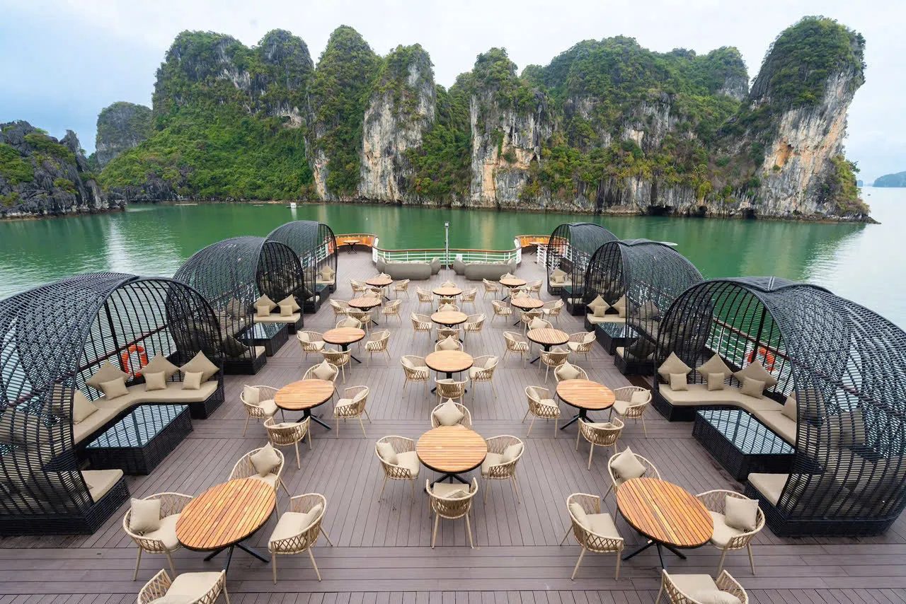 Ambassador Cruise Halong Bay · 6
